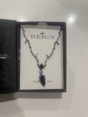 Reign Black Teardrop and Square Pendant Necklace